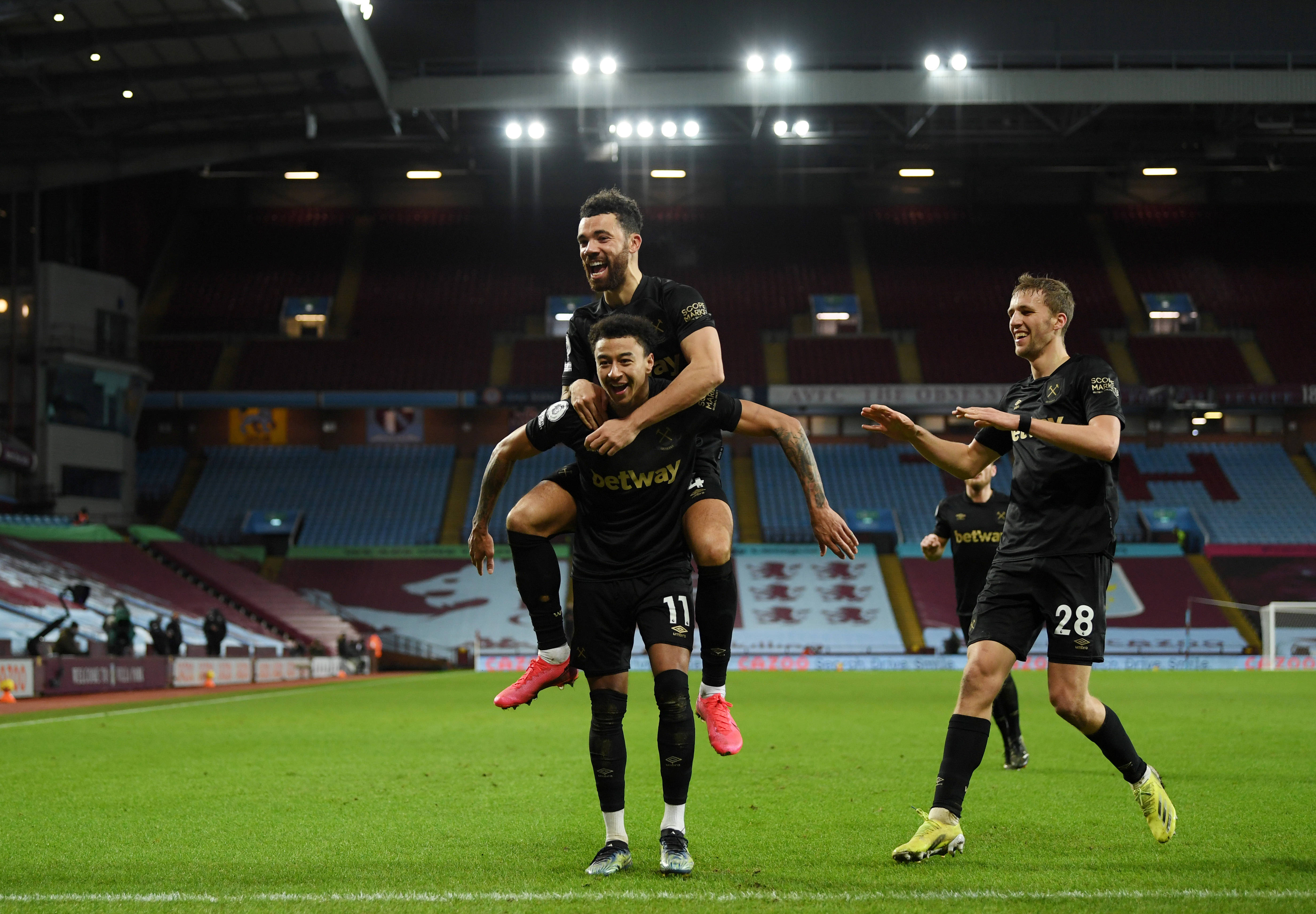 李贤重昨日对阵中国队的9记三分，打破了世预赛单场三分纪录