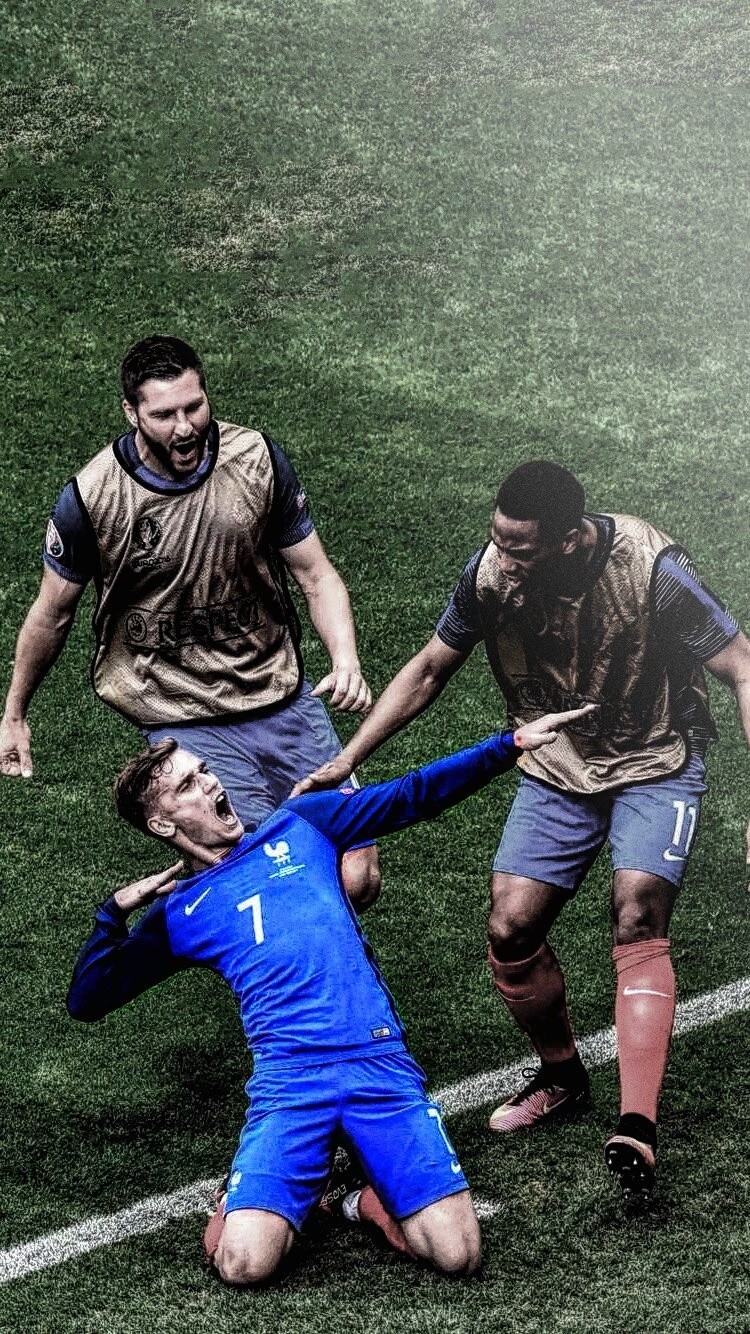 拉丁美洲第一星：罗伯托·克莱门特因飞机失事遇难，大联盟为此破例让其立即入选名人堂