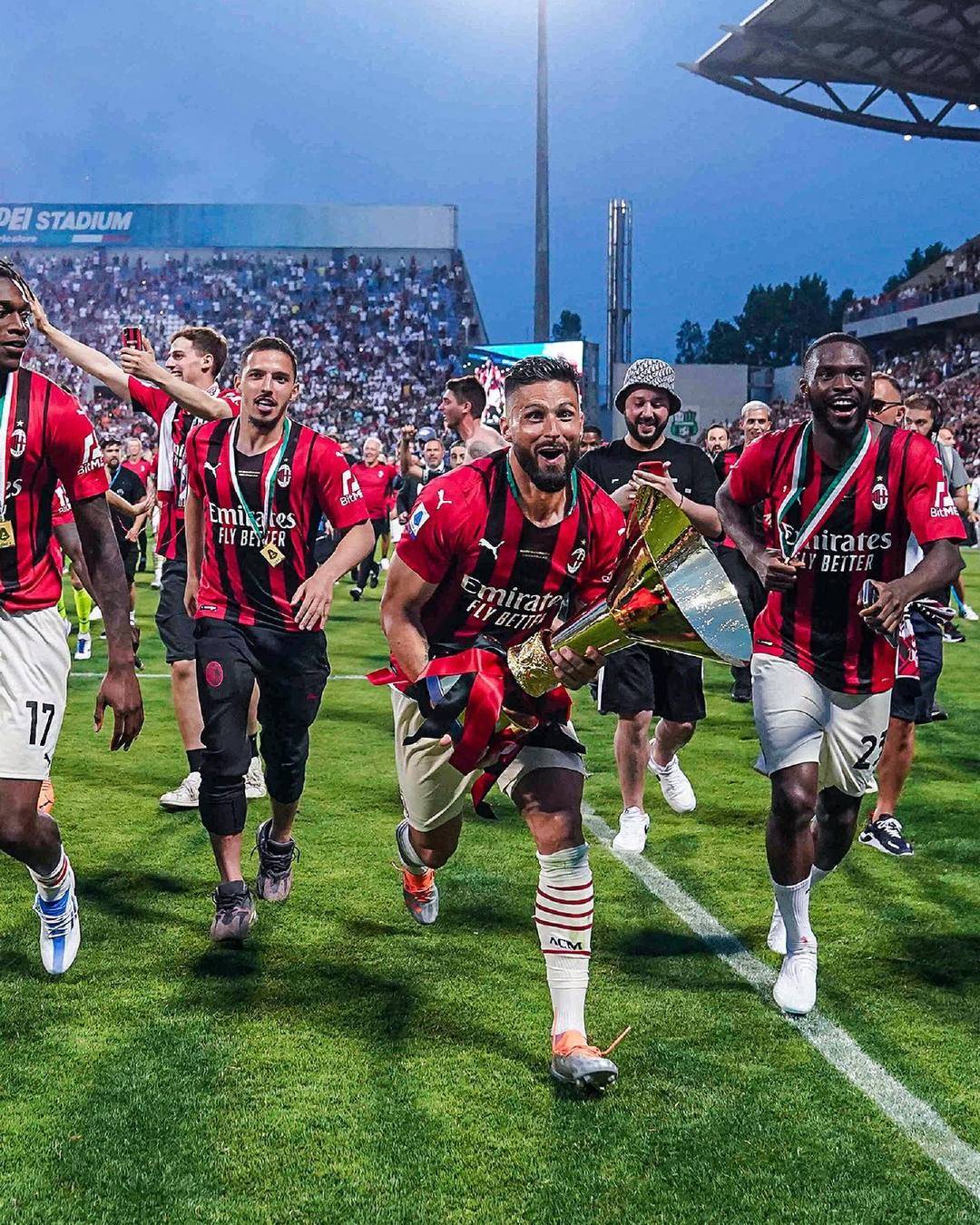 西足协主席：很满意世界杯分组；将尽快敲定与阿根廷的超级杯