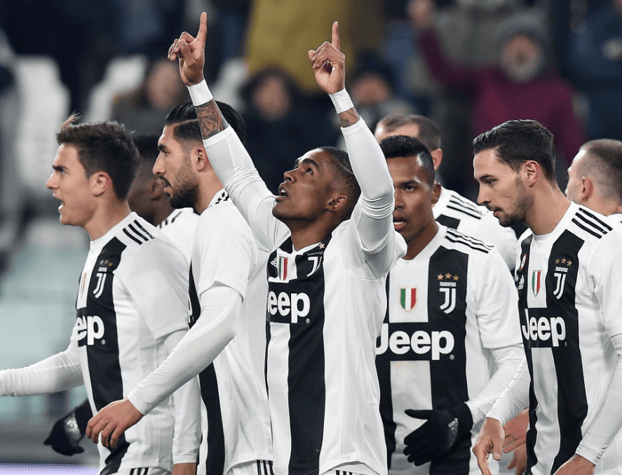 颜骏凌：夺冠的过程每年都不一样，4座中超冠军每一个都不同