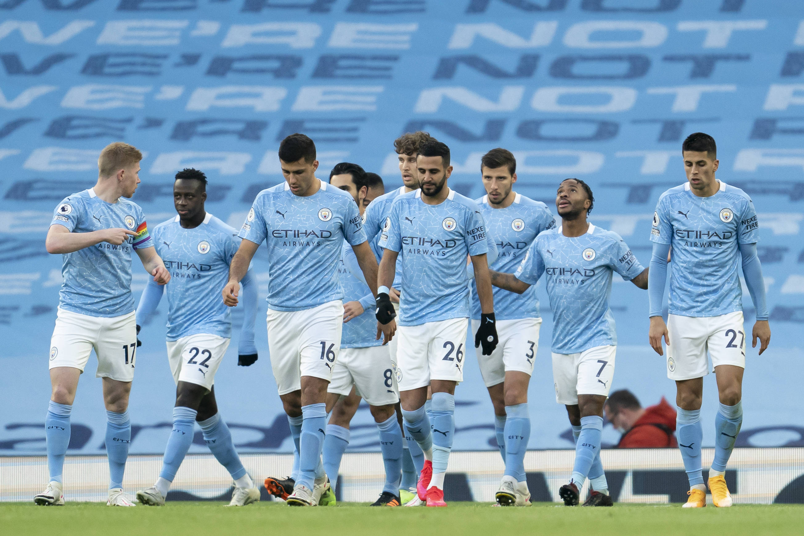 久尔杰维奇：明年国青队要参加国际比赛，跟一些世界强队交手