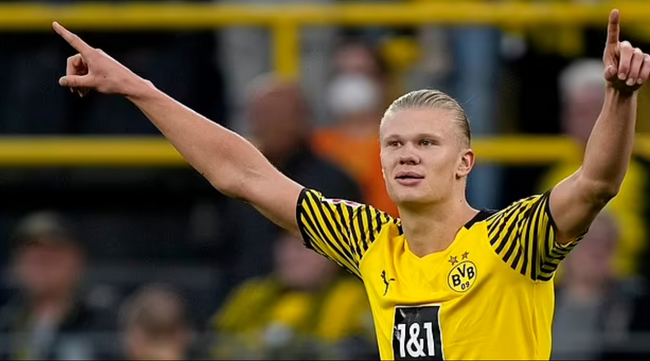 NBA官宣周最佳！布伦森和小杰克逊当选获奖 约基奇亚历山大获提名（NBA官方公布周最佳：布伦森与小贾伦-杰克逊当选，约基奇与亚历山大获提名）