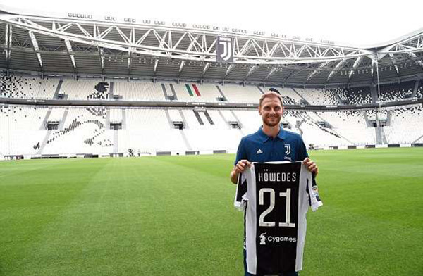 美职联半场：阿连德造奥坎波乌龙，迈阿密国际暂1-0温哥华